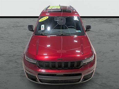 Used 2024 Jeep Grand Cherokee L Altitude AWD/4WD image 6