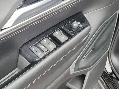 New 2026 Jeep Grand Wagoneer 4WD image 24