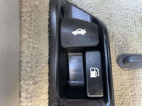 Used 2008 Toyota Camry LE image 16