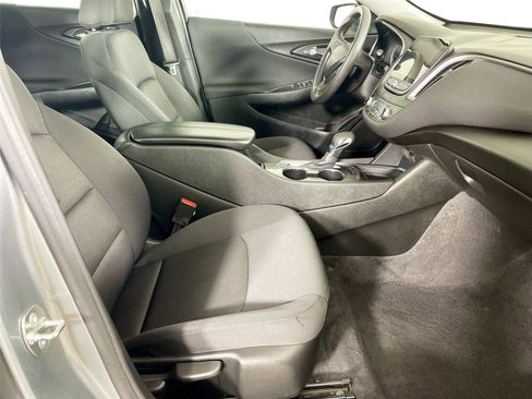 Used 2024 Chevrolet Malibu LT FWD image 26