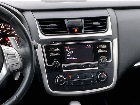 Used 2017 Nissan Altima 3.5 SR image 7