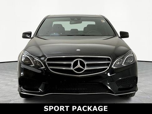 Used 2016 Mercedes-Benz E 350 4MATIC Sedan image 2