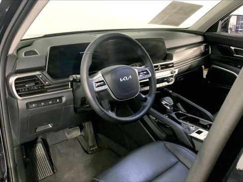 Certified 2025 Kia Telluride S AWD/4WD image 14
