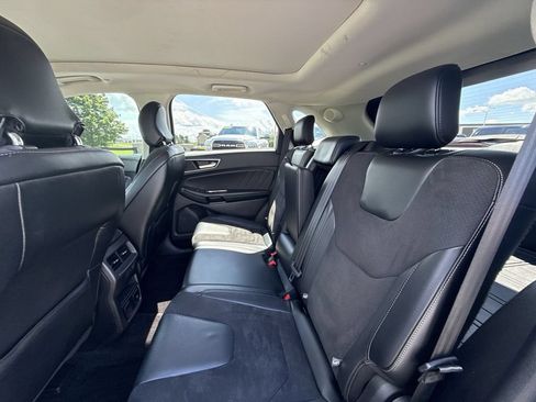 Used 2016 Ford Edge Sport w/ Equipment Group 401A AWD/4WD image 12