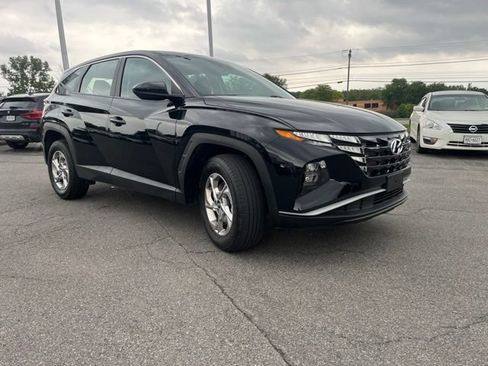 Used 2024 Hyundai Tucson SE AWD/4WD image 8