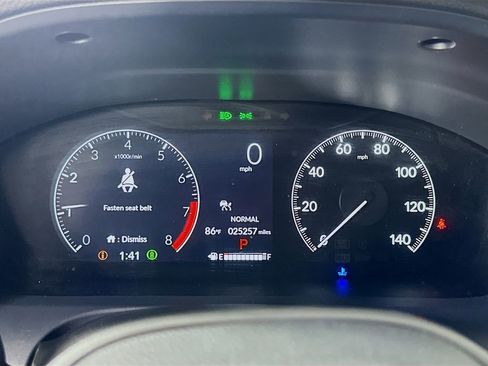 Used 2025 Honda HR-V LX image 25