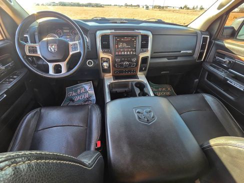 Used 2016 RAM 1500 Laramie w/ Convenience Group image 11