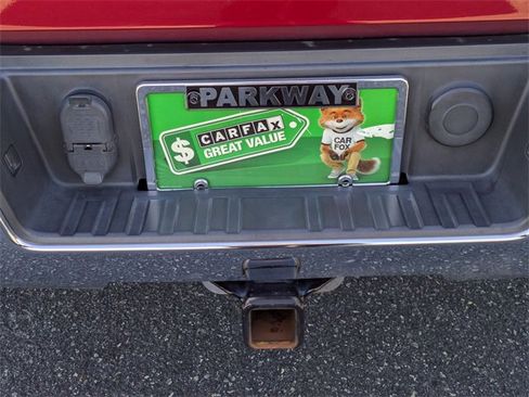 Used 2018 GMC Sierra 1500 SLT image 34