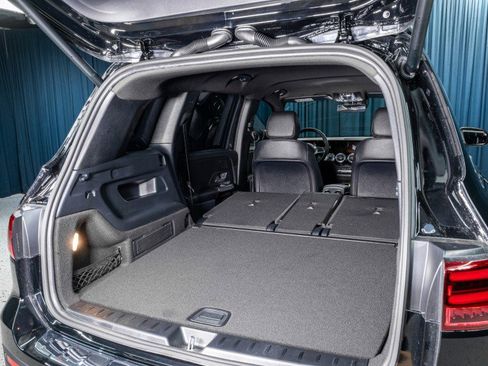 Certified 2025 Mercedes-Benz GLB 250 250 SUV image 9