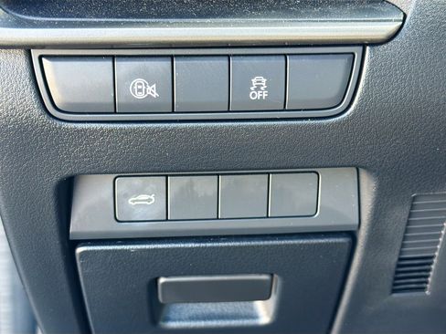 Used 2024 MAZDA MAZDA3 s image 32