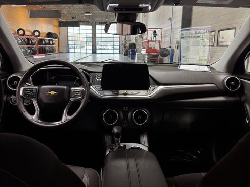 Used 2023 Chevrolet Blazer LT w/ Driver Confidence Package image 15
