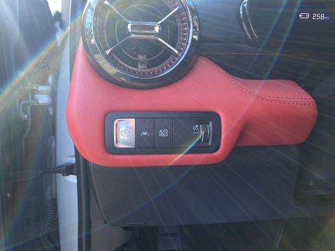 Certified 2024 Chevrolet Blazer EV RS image 9