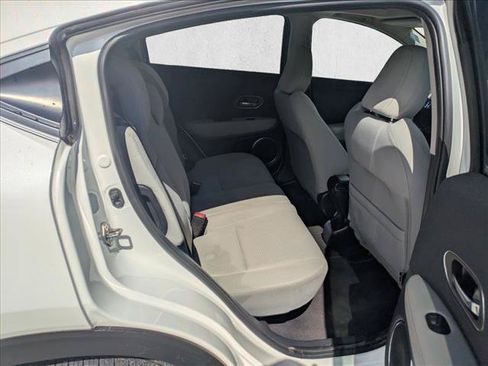 Certified 2021 Honda HR-V EX image 17