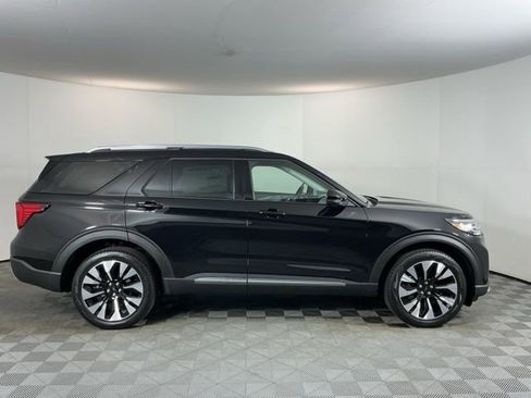 New 2026 Ford Explorer Platinum w/ LUX Leather Package AWD/4WD image 4