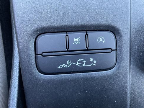 New 2025 Ford Ranger XLT w/ FX4 Off-Road Package image 13