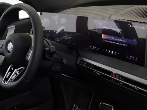 New 2026 BMW iX xDrive60 w/ M Sport Package image 23