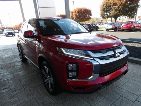 New 2025 Mitsubishi Outlander Sport SE image 3