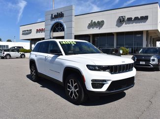 Used 2025 Jeep Grand Cherokee Limited w/ Luxury Tech Group II video 1