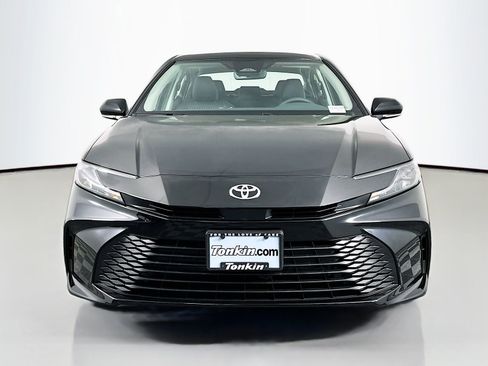 New 2026 Toyota Camry LE image 2