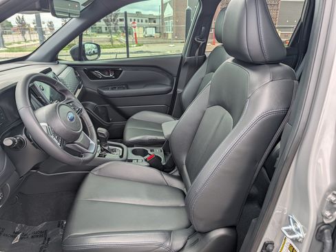 Certified 2025 Subaru Forester Limited w/ Popular Package AWD/4WD image 22