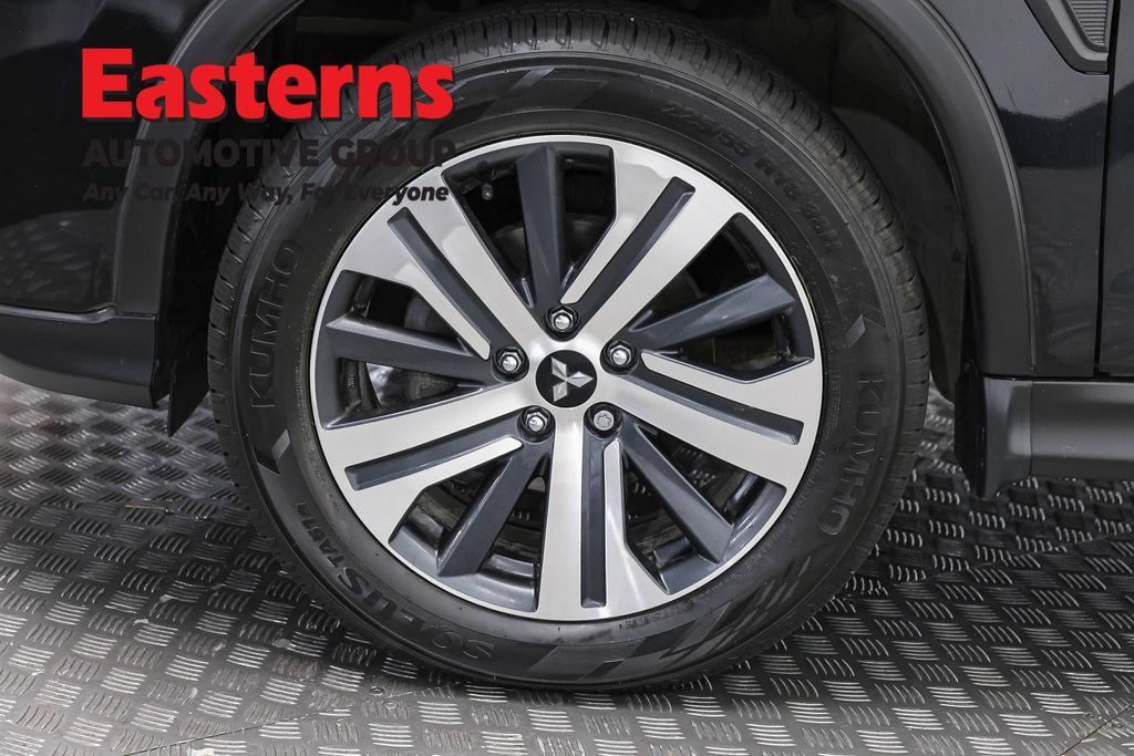 Used 2022 Mitsubishi Outlander Sport ES AWD/4WD image 32