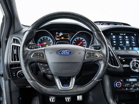 Used 2016 Ford Focus RS image 32