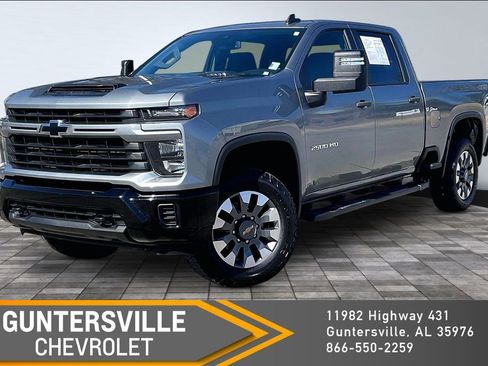 Used 2024 Chevrolet Silverado 2500 Custom w/ Custom Value Package image 1