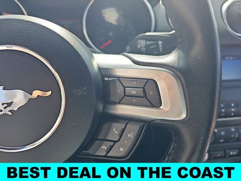 Used 2022 Ford Mustang Coupe RWD image 17