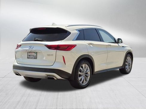 Used 2020 INFINITI QX50 Luxe w/ Cargo Package FWD image 5