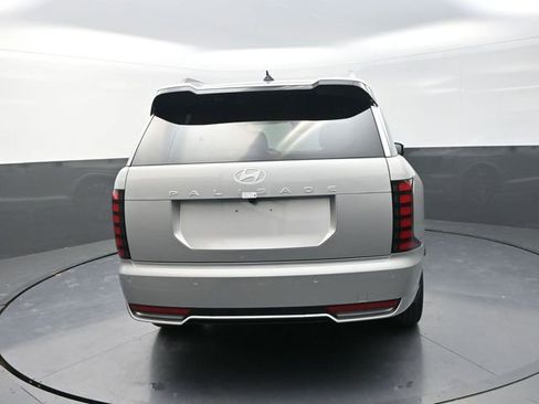 New 2026 Hyundai Palisade Calligraphy FWD image 7