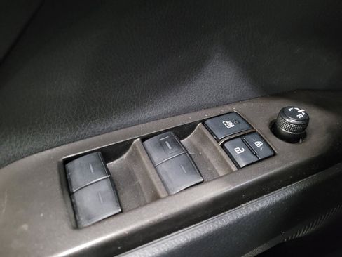 Used 2022 Toyota Camry LE FWD image 27