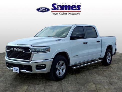 Used 2025 RAM 1500 Lone Star RWD image 7
