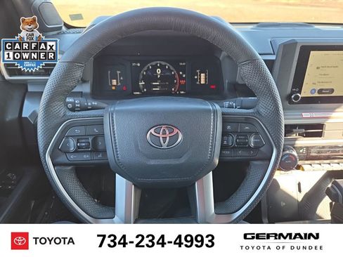 Used 2025 Toyota Tacoma SR5 image 22