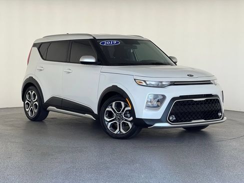 Used 2020 Kia Soul X-Line FWD image 38
