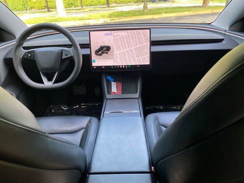 Used 2024 Tesla Model 3 Long Range RWD image 24