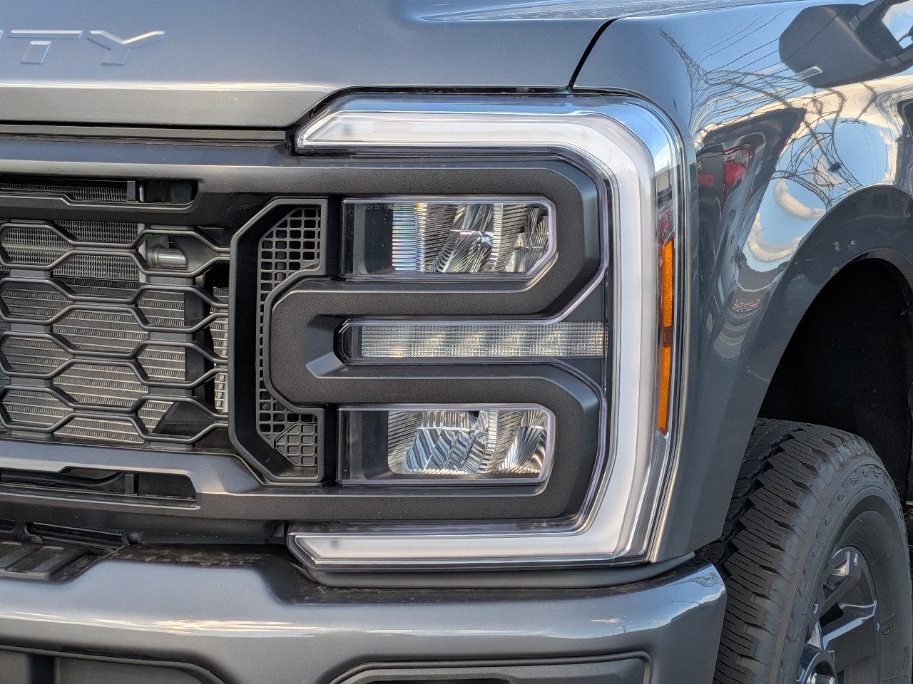 New 2027 Ford F250 XL w/ STX Appearance Package AWD/4WD image 9