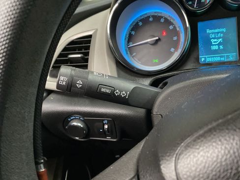 Used 2016 Buick Verano image 25