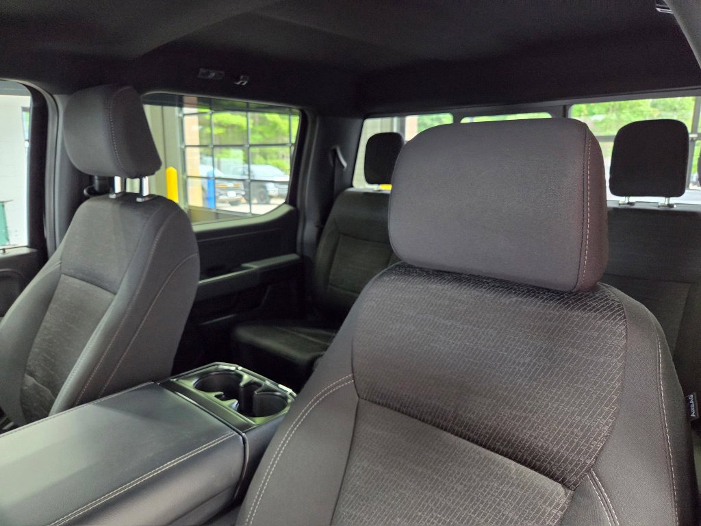 Used 2025 Ford F150 XLT w/ Equipment Group 302A MID AWD/4WD image 33