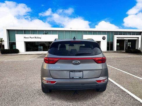 Used 2018 Kia Sportage EX w/ EX Premium Package image 7