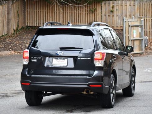 Used 2018 Subaru Forester 2.5i Premium image 8