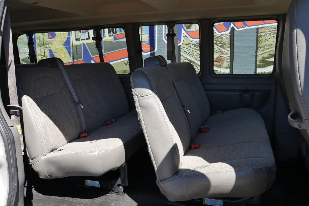 Used 2023 Chevrolet Express 3500 LS RWD image 6