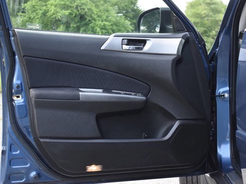 Used 2012 Subaru Forester 2.5X Premium w/ Popular Pkg 3 image 10