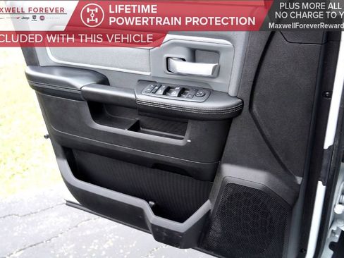 Used 2022 RAM 2500 Big Horn w/ Cold Weather Group image 24