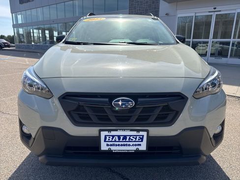 Used 2023 Subaru Crosstrek 2.0i Premium w/ Special Edition AWD/4WD image 5