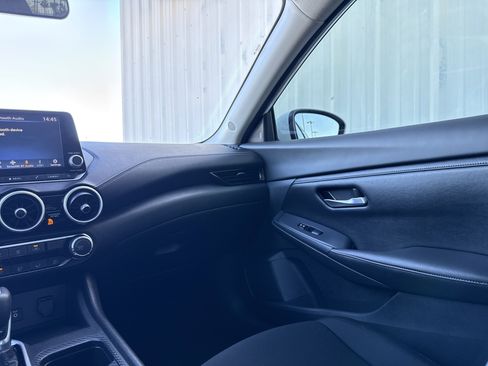 Used 2023 Nissan Sentra SV image 21