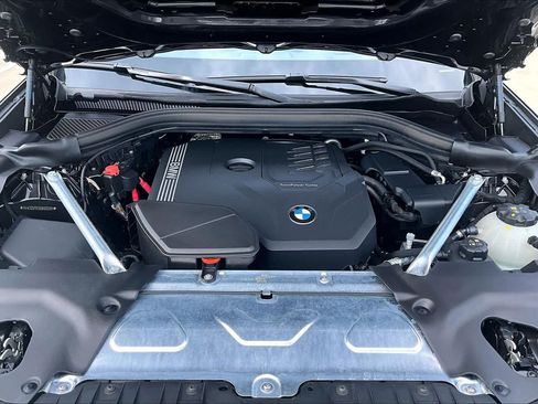 Used 2025 BMW X4 xDrive30i AWD/4WD image 30