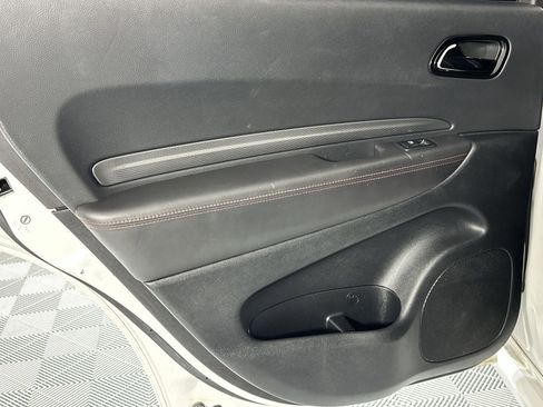 Used 2023 Dodge Durango GT RWD image 30