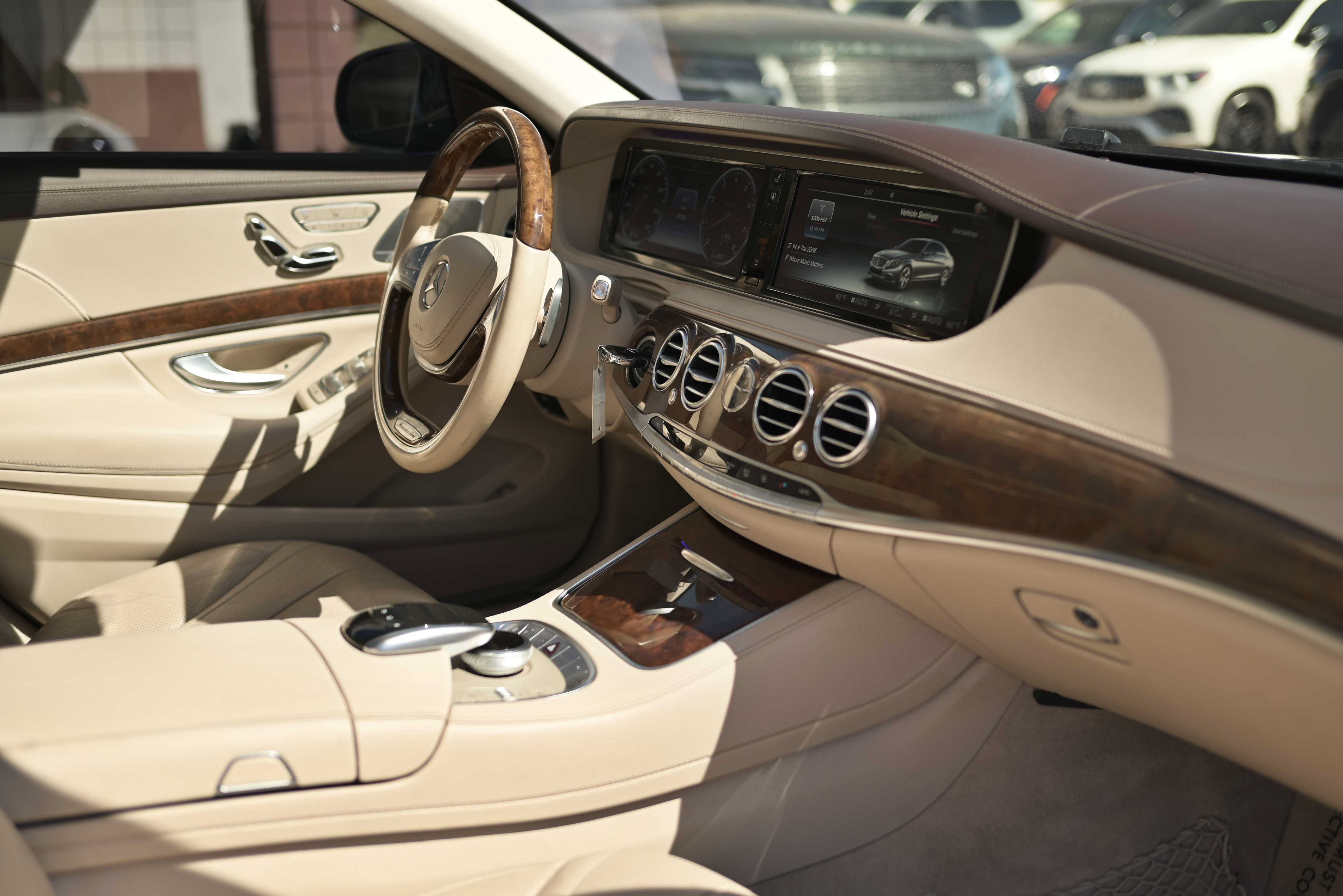 Used 2015 Mercedes-Benz S 550 4MATIC Sedan image 19