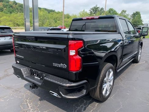 Used 2026 Chevrolet Silverado 1500 High Country w/ High Country Premium Package AWD/4WD image 7