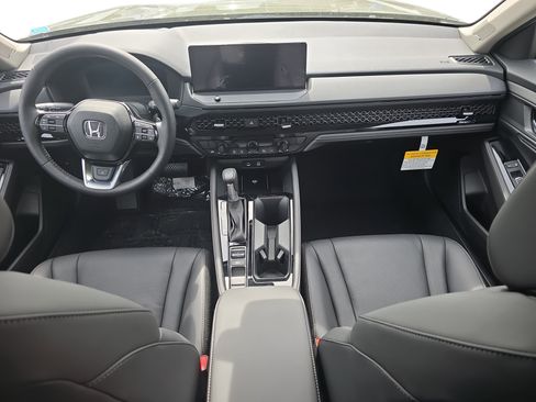 New 2026 Honda Accord Touring image 9